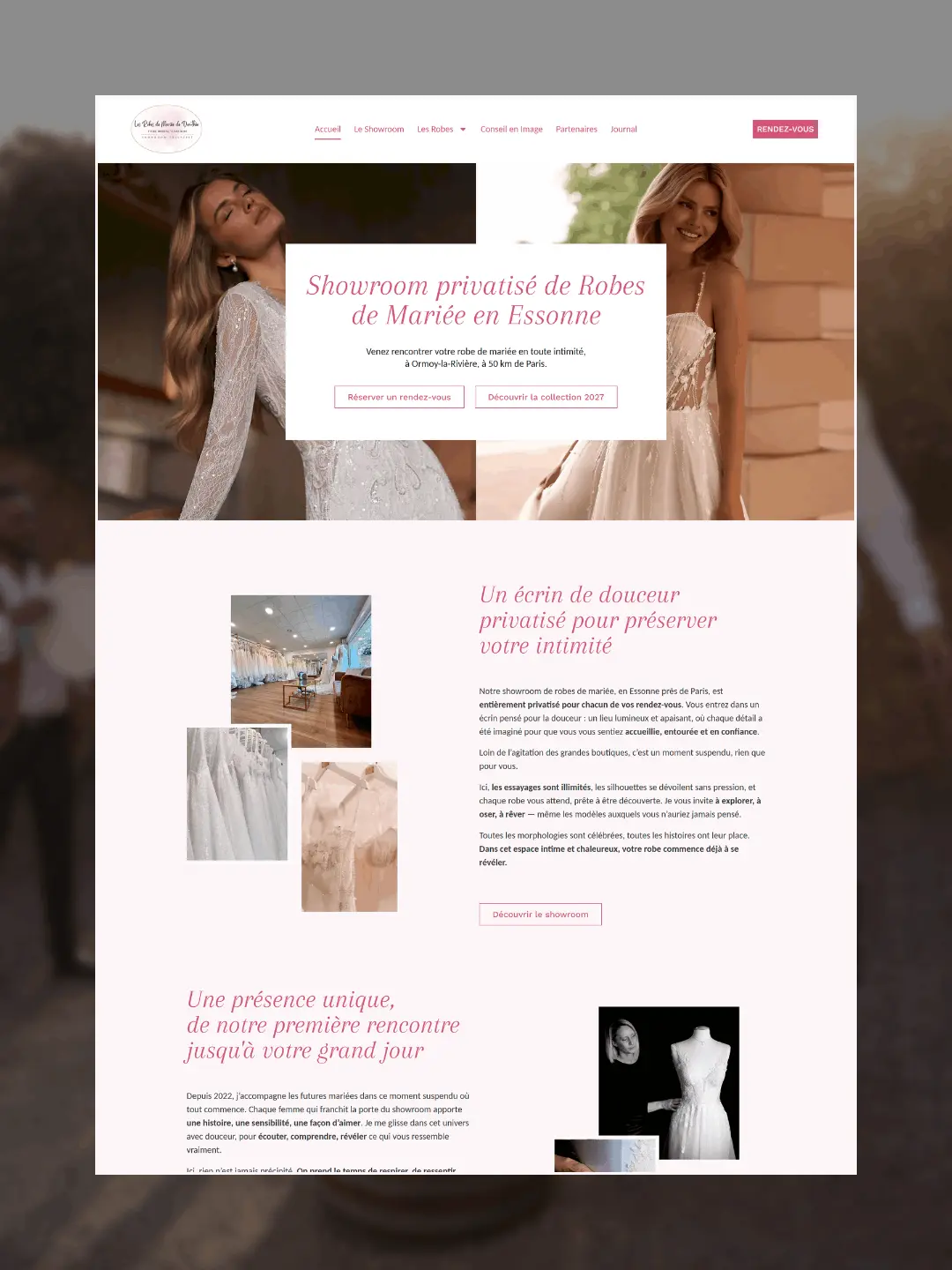 Ordinateur portable présentant la page d’accueil d’un site web pour une ferme florale écoresponsable